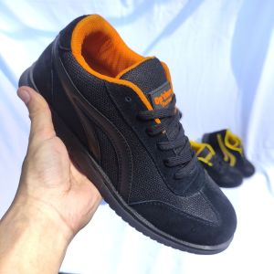 Sepatu sneakers safety kerja kasual sporty