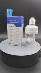 E27 PIR Sensor Lamp Holder Infrared Human Body Sensing E27 Lamp Holder Motion Sensor E27 Lamp Holder Converter Socket Switch Base Gear LED Bulb Lamp Holder In Phleo#DG003#