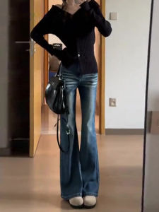 American Retro Hot เด็กผู้หญิง Micro Flared กางเกงยีนส์ ผู้หญิง ฤดูใบไม้ร่วง เล็ก ดีไซน์ พรางหุ่น กีบม้ายาวพื้น กางเกง สูง เอว ขากว้าง กางเกงลำลอง