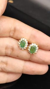 ต่างหูพลอยมรกต ล้อมเพชร CZ เกรด ณ 92.5% ชุบทองคำ สินค้าใบรับประกัน