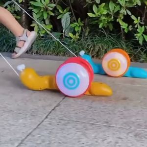 Mainan Edukasi Anak Bayi Siput Tarik Goyang Nyala Lampu Suara Musik Snail Lucu Goyang