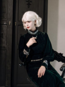 Shiny Velvet Qipao Super Flashing Green Snake System Magic Feeling Second Piece Chic Retro Style Long Qipao for Daily Wear