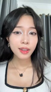 Son Dưỡng Môi SACE LADY Bền Vững Chống Thấm Nước Đổi Màu Môi Trang Điểm