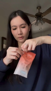 Oris Plant Based Protein โปรตีนพืช ทานง่าย ไม่มีกลิ่นถั่ว 2 กล่อง (คละรสชาติ) แถมของขวัญ 1 ชิ้นเลือกได้