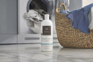 SOAPNUT REPUBLIC Laundry Wash 1 litre - Gentle on fabrics organic  fragrance - free remove bacteria & fungi - child-friendly - plant based - essential oils - soapnut berries - allergen free