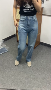 Celana Panjang Wanita Straight Jeans High Waist / Celana Denim Model Lurus HW Longgar Straig CF P541