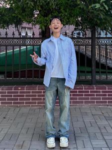 Sky Blue Vertical Stripes Long Sleeves Shirt Mens Fancy Handsome Early Autumn Coat Small Boys Wear Shirt