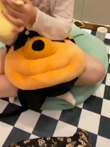 Inertial-beating banana fruit doll music plush toy playing piano interactive playmate for parents and children couple感应节拍香蕉