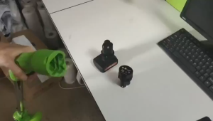 Bateri Litium 12V 9000 mAh Untuk Pemotong Rumput Gerudi Elektrik Tanpa Kord Pemutar skru elektrik