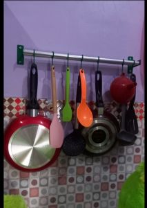 rak dapur Dingding tempel gantung.75 cm lebih luas dan lbih banyak menampung brang dapur