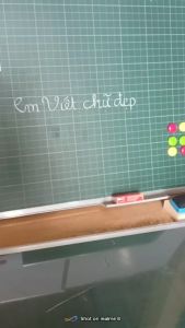 Bảng Từ Xanh(80/120) Kẻ Li Nhập Khẩu Hàn Quốc (Tặng Kèm Hộp PhấnNam ChâmBông Lau)