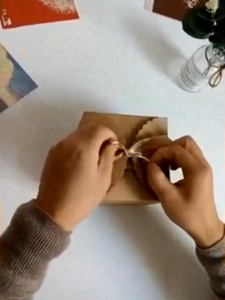 10-Pack Kraft Paper Gift Boxes with Ribbon - Natural Brown Gift Packaging for Candy Jewelry & Party Favors