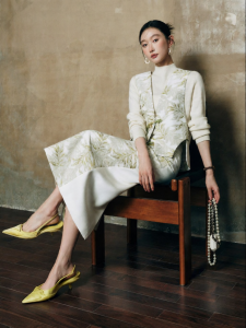 SUSHE | Elegant Traditional Chinese Style Satin Floral Jacquard V-Neck Vest High Waist Skirt Set