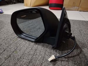Side mirror Montero 2016-up models power auto fold with lamp black