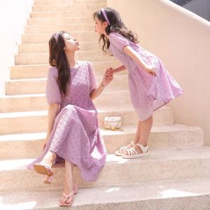 ชุดเดรสเจ้าหญิงสไตล์หวานๆ แขนพอง กระโปรงทรงเอเข้ารูป เดรสฤดูร้อนสำหรับคุณแม่และลูกสาว ชุดไปเที่ยวชายหาด