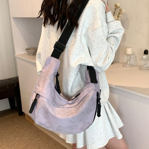 กระเป๋าสะพายไหล่ผ้าไนลอนลายการ์ตูนสำหรับผู้หญิง ความจุขนาดใหญ่ สไตล์ลำลอง กระเป๋าสะพายข้างแบบลำลองสำหรับผู้หญิง กระเป๋าสะพายไหล่แบบลำลอง