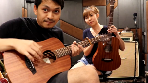 กีตาร์ 38นิ้ว กีต้าร์คลาสสิค กีต้าโปร่ง กีต้า Acoustic Guitar เหมาะสำหรับมือใหม่ แข็งแรง พกพา กีต้าร์โปร่งคุณภาพ มอบของขวัญ5ชิ