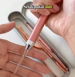 M263 Pembersih Telinga Ear Spoon LED