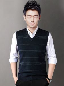 ROMON | Romon Mens Knitted Slim Fit V-Neck Sweater Vest Winter Fashion Business Casual Sleeveless Polyester Blend Thermal Vest