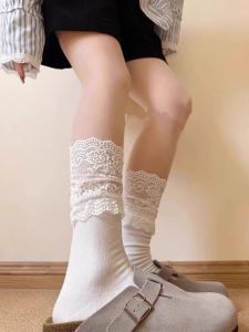 ถุงเท้าผ้าลูกไม้สไตล์เกาหลีสำหรับผู้หญิง ถุงเท้าสั้นฤดูร้อน ถุงเท้าสั้นสำหรับรองเท้าบู๊ตสั้น ถุงเท้า JK สำหรับเด็กผู้หญิง ถุงเท้ากระชับสัดส่วน