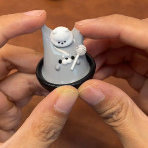 WOWEIAOKUANG | Slow Rebound Stress Relief Toy Minimize