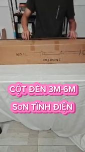 Cột trụ đèn dài có thể thay đổi chiều cao 3m4m5m dùng cho đèn năng lượng mặt trời UFO chất liệu thép phủ sơn tĩnh điện chống gỉ