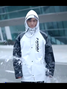 Softer and Thicker Fashion Raincoat Suit Universal Waterproof Motorcycle Riding Raincoat