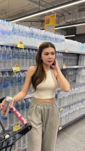 🌈 SpinnyHouse ครอบกล้าม ผ้าเรย่อน ทรงรัดรูป ยืดหยุ่นมาก 🎃 ส่งแก่พรางหุ่นสุด รูปแบบใส่งานจริงค่า รุ่น กล้ามโบตั๋น