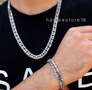 Satu Set Gelang Dan Kalung Rantai Rapat Titanium Anti Karat Tidak Mudah Luntur