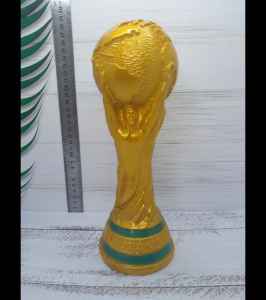 Trofi piala dunia asli murah warna emas replika trophy fifa world cup