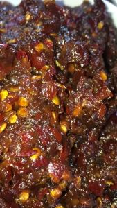 น้ำพริกตาแดง ถุงครึ่งกิโลกรัม  ร้านน้ำพริกเมืองย่า(ตลาดเมืองคง)