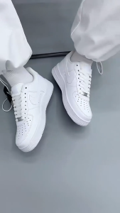 【COD】ShoeStop Classic Men Pure White Casual Board Shoes Smooth Leather Platform Skate Sneakers Non‑Slip Sole All‑Match Walking Shoes for Daily Street Wear Recommend for you