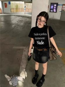 Áo Thun Cotton Tay Ngắn Mùa Hè Thiết Kế Chữ in Hình Dáng Ôm Vừa Vặn Phong Cách Ngọt Ngào Mát Mẻ Cho Nữ