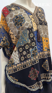 [NOURAE] 🇲🇾 Bohemian Kaftan Batik Poncho Tunic Top | Baju Kelawar Butterfly Loose Blouse Muslimah with Abstract Print and Butterfly Sleeves | Free Size