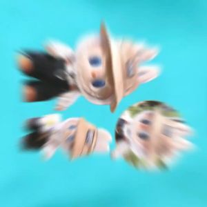 KAOS FASHION ANAK LAKI-LAKI DAN PEREMPUAN TIGA LABUBU USIA 1-12 TAHUN BAHAN BABYTERRY