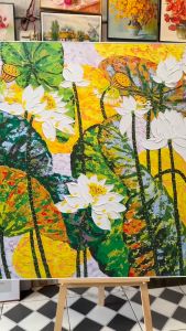 Tranh in Canvas Hoa Sen Trắng (Có hình thật - Đã có khung móc đinh treo) - The Canvas House