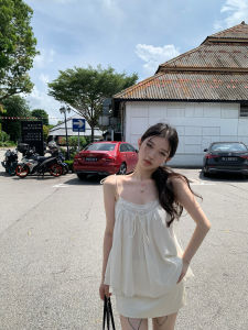 Deputy Breast Coverage Cotton Lace Trimmed Sleeveless Top