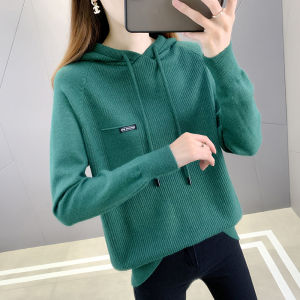เสื้อสเวตเตอร์ถักมีฮู้ดสำหรับผู้หญิง ฤดูใบไม้ร่วง 2025 เสื้อเชิ้ตถักแบบหนา หลวม ลดอายุ เสื้อชั้นใน เสื้อคลุม เสื้อผ้าทำงาน