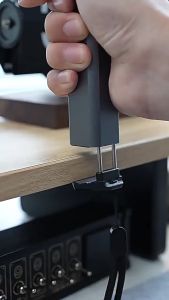 Giá đỡ điện thoại di động gấp gọn cầm tay tiện lợi - E02