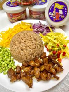 กะปิปรุงรส ธ ธง แค่คลุกข้าว เมนูข้าวคลุกกะปิ  ตำน้ำพริกแค่พริกกระเทียมมะนาว