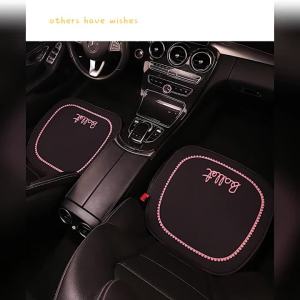 เบาะรองนั่งในรถตุ๊กตาหมีบัลเล่ต์การ์ตูนน่ารักระบายอากาศได้สี่ฤดู   เหมาะสำหรับ Baojun 510 rs3 310 310w