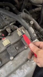 Electrical Disconnect Pliers Automotive Electrical Connector Removal Tool Multi-purpose Terminal Connector Separator Wire Extraction for Cars Repair
