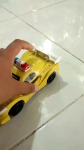 Mainan Anak Mobil Mobilan Sedan OCT 2198 Bump And Go Action | Mainan Anak Mobil Sedan Berbagai Macam Jalan Menggunakan Baterai Ada Lampu Dan Suara | Mainan Anak Mobil Sedan Terbaru Murah Mainan Cartoon Cars