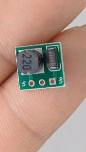 Mini DC-DC Step UP Power Module Boost Converter Board 0.9-5V ke 5V T64