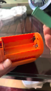 Quạt kẹp lưng cầm tay đeo cổ gió mạnh có thể sạc lại quạt mạnh pin 18650 nhỏ gọn 5 cấp gió pin khỏe và có thể tháo rời