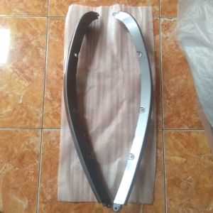 cover body list tameng kanan kiri motor Honda SCOOPY karbu tahun 2010 - 2012 silver TERLARIS