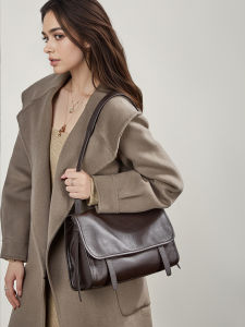 BeeGreen Womens Genuine Leather Shoulder Bag High Quality Classic Messenger Bag Daily Plain Commuter Bag