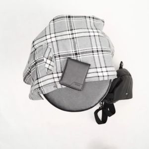 VONA Nassau Wallet - Dompet Pria Pendek Lipat 3 Ruang Banyak Slot Kartu Kulit Sintetis PU Premium Leather Aksen Variasi Warna