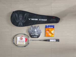 RAKET BADMINTON VICTOR ARS ULTRAMAN ALIEN BALTAN S LIMITED EDITION