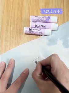 SON TẨY VẾT MỰC trên vải dùng để tẩy những vết mực dính trên sản phẩm được sử dụng trong nghành may